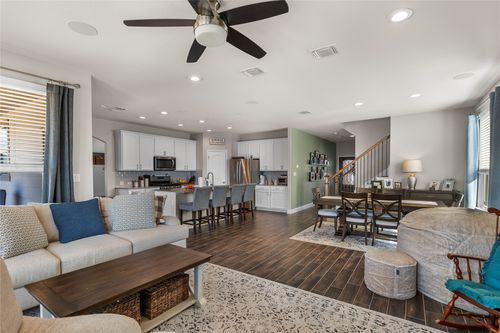 207 Duroc Dr, Hutto, TX, 78634-2229 | Card Image