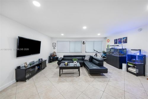 206-9971 W Bay Harbor Dr, Bay Harbor Islands, FL, 33154 | Card Image