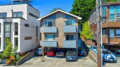 508 Ne 71st St, Seattle, WA, 98115-5466 | Card Image