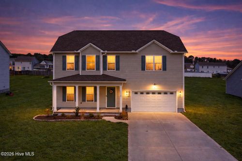 106 Kettle Dr, Havelock, NC, 28532-0500 | Card Image