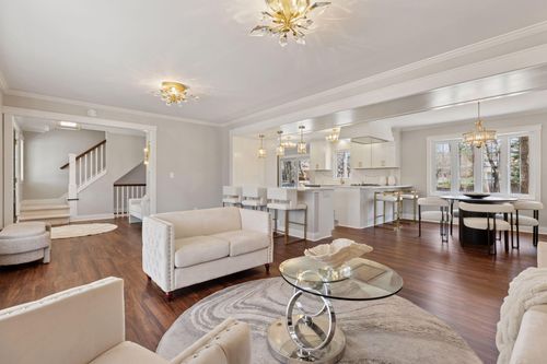 5401 Malibu Dr, Edina, MN, 55436-1033 | Card Image