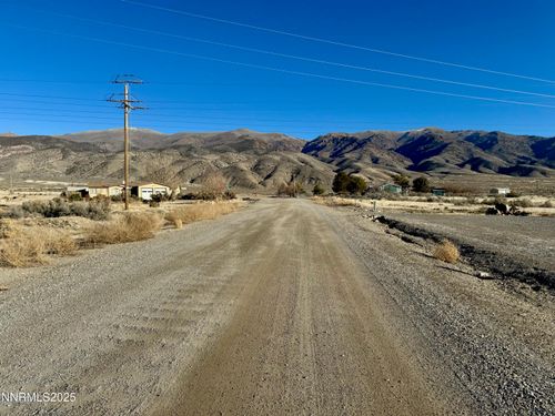 79-11875 Shasta Lake Rd, Lovelock, NV, 89419-6466 | Card Image