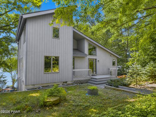 131 E Lake View Drive, Dingmans Ferry, PA, 18328 | Card Image