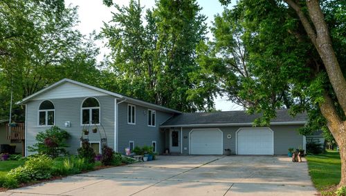 505 1st Ave S, Raymond, MN, 56282-2145 | Card Image