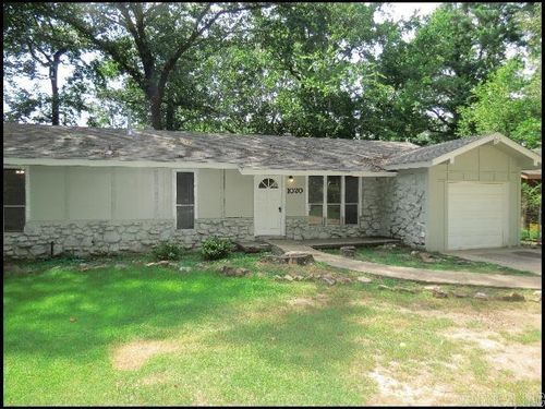 1020 Towering Oaks Dr, Jacksonville, AR, 72076-4856 | Card Image