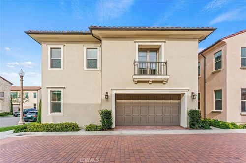 108 Yellow Iris, Irvine, CA, 92618-3522 | Card Image