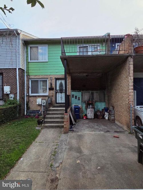 1116 Eastern Ave Ne, WASHINGTON, DC, 20019-4033 | Card Image