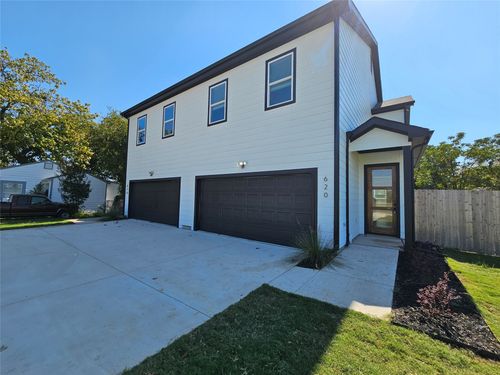 620 W Avenue F, Garland, TX, 75040-7167 | Card Image