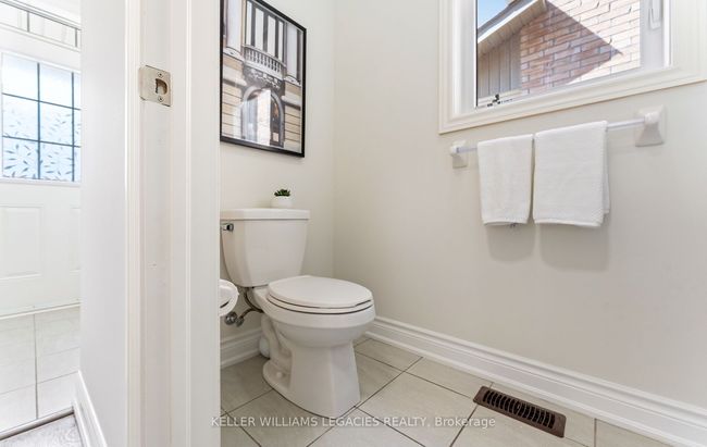 25 Velia Crt, House attached with 5 bedrooms, 4 bathrooms and 2 parking in Woodbridge ON | Image 14