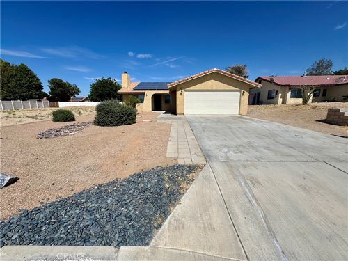26605 Voyage Ln, Helendale, CA, 92342 | Card Image
