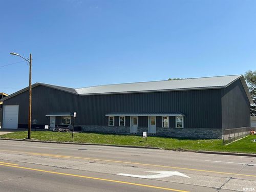 d-4206 7th St, East Moline, IL, 61244-4005 | Card Image