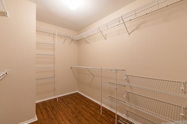 137 Weeping Way, House other with 3 bedrooms, 3 bathrooms and null parking in Cibolo TX | Image 16
