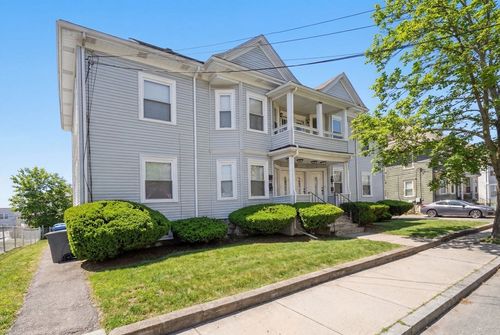 3-215 Ash St, Waltham, MA, 02453-5135 | Card Image