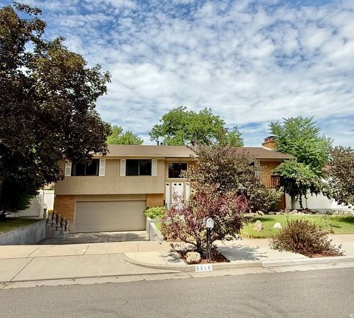 6246 S Lorreen Dr, Murray, UT, 84121-2028 | Card Image