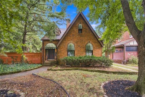 4503 W 221st Street, Fairview Park, OH, 44126 | Card Image