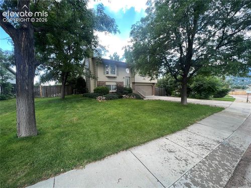 3835 Glenhurst St, Colorado Springs, CO, 80906-5082 | Card Image