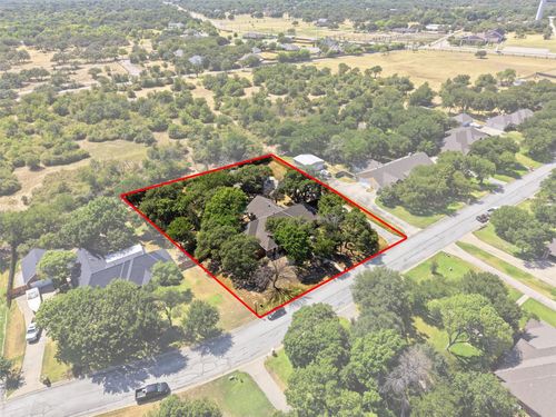 128 Oakwood Ct, Lakeside, TX, 76135-4932 | Card Image