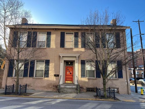 4-160 N Mill, Lexington, KY, 40507 | Card Image