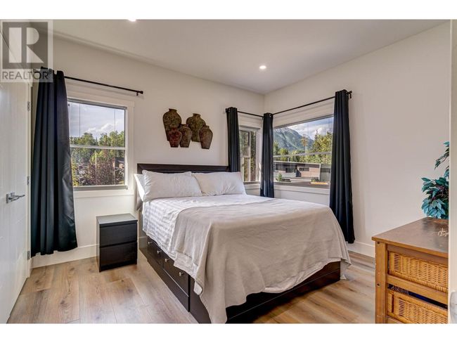 4 Sunset Lane, House other with 6 bedrooms, 6 bathrooms and 3 parking in Fernie BC | Image 39