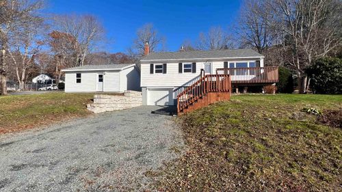 6 Pembrooke St, Waverley, NS, B2R1L6 | Card Image