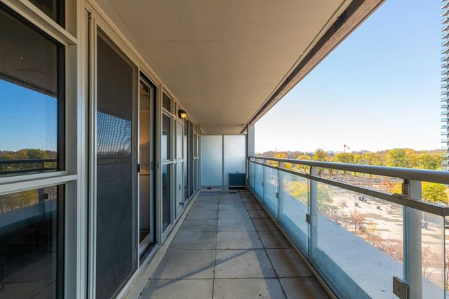 810 - 35 Bastion St, Condo with 2 bedrooms, 2 bathrooms and 2 parking in Toronto ON | Image 22