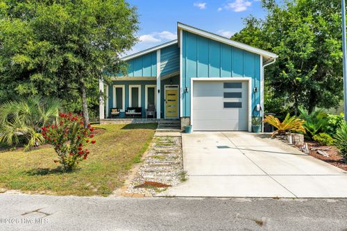 8708 Plantation Dr, Emerald Isle, NC, 28594-1918 | Card Image