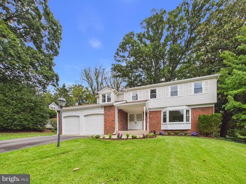1309 Forestwood Dr, MCLEAN, VA, 22101-2605 | Card Image