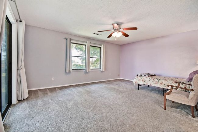 Main Redroom | Image 9