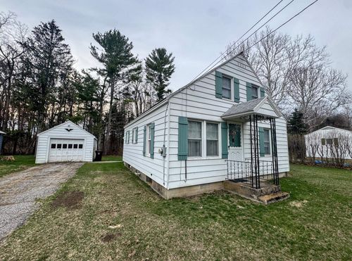 47 Sycamore Ln, Shaftsbury, VT, 05262-9581 | Card Image