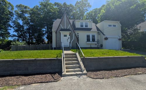13 Marilyn Dr, Auburn, MA, 01501-3411 | Card Image