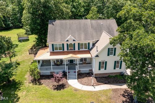 101 Rainbow Dr, Carrboro, NC, 27510-1127 | Card Image