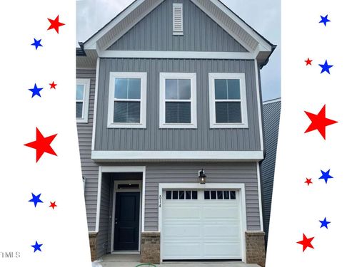 814 Oak Center Dr, Raleigh, NC, 27610-9538 | Card Image