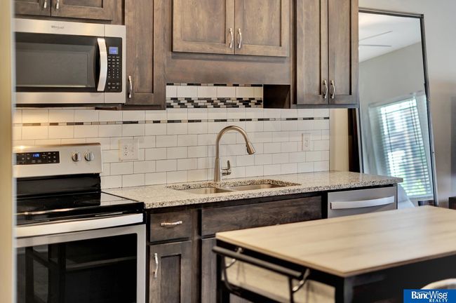 2314 Q St, Townhouse with 3 bedrooms, 3 bathrooms and 2 parking in Lincoln NE | Image 11
