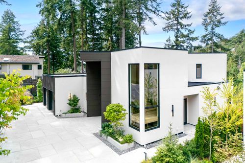 5773 Primrose Pl, West Vancouver, BC, V7W1T4 | Card Image