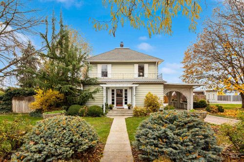 1917 Arthur St, Caldwell, ID, 83605-4330 | Card Image