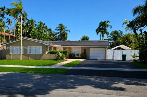 14020 Sw 83rd St, Miami, FL, 33183-4042 | Card Image
