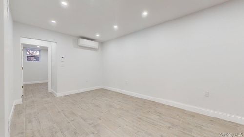 1-72 66th Pl, Ridgewood, NY, 11385-6947 | Card Image