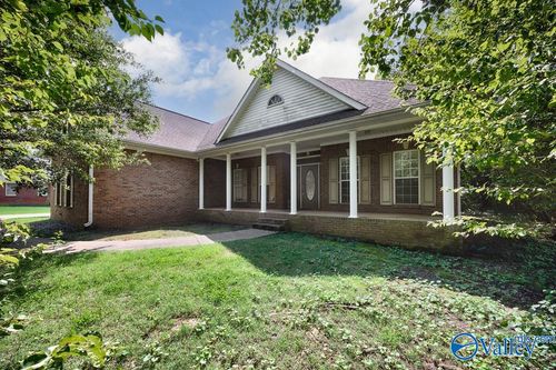 120 Skyhawk Dr, Harvest, AL, 35749-9006 | Card Image