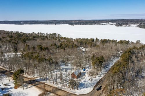 9 E Pond Road, Jefferson, ME, 04348 | Card Image