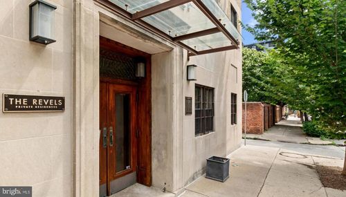 1-104 W Madison St, BALTIMORE, MD, 21201-4721 | Card Image