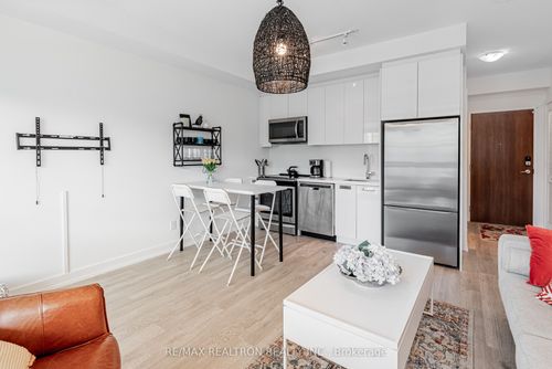 d315-333 Sea Ray Ave, Innisfil, ON, L9S0M3 | Card Image