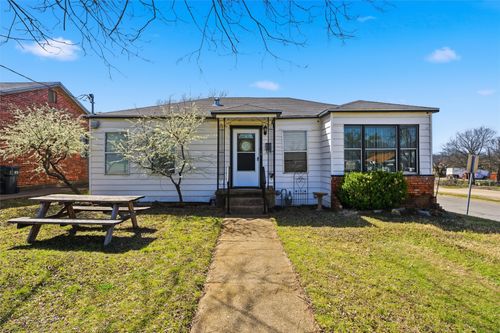 1652 N 17th St, Waco, TX, 76707-2240 | Card Image