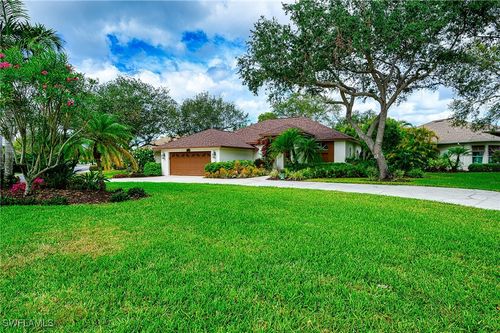 7106 Lone Oak Blvd, NAPLES, FL, 34109-6823 | Card Image
