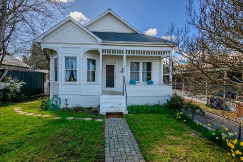 711 N Main Street, Jackson, CA, 95642 | Card Image