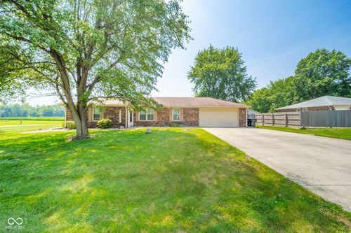 770 Candlewood Dr, Pendleton, IN, 46064-9373 | Card Image