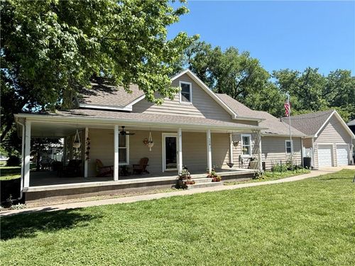 208 Beaubein Ave, Silver Lake, KS, 66539-9725 | Card Image