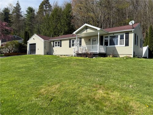 82 Fiske Avenue, Bradford Town, PA, 16701 | Card Image