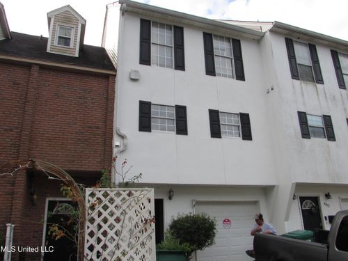 434 San Souci Dr, Gulfport, MS, 39507-3260 | Card Image