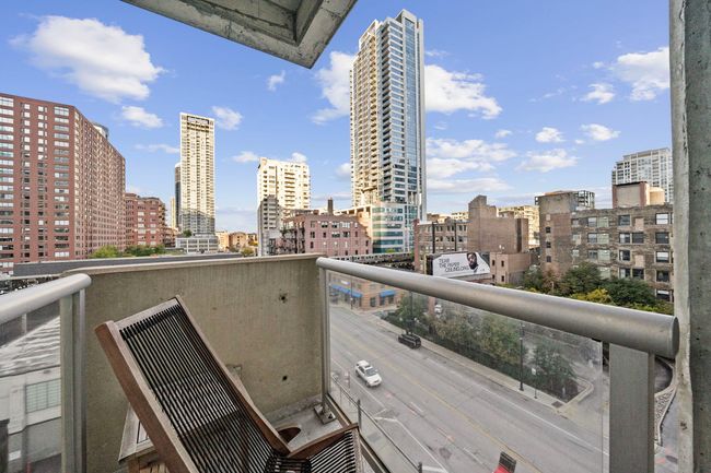 APT-603 - 201 W Grand Ave, Condo with 2 bedrooms, 2 bathrooms and 1 parking in CHICAGO IL | Image 23