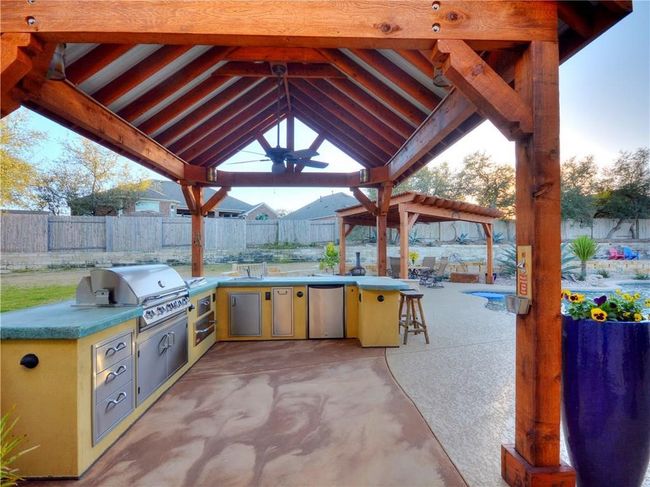 208 Raindance Cv, House other with 4 bedrooms, 3 bathrooms and 4 parking in Austin TX | Image 26